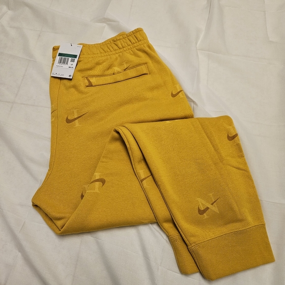 Nike Other - NWT Nike Men's Yellow Joggers Sweatpants Tapered Leg Drawstrings Size XL